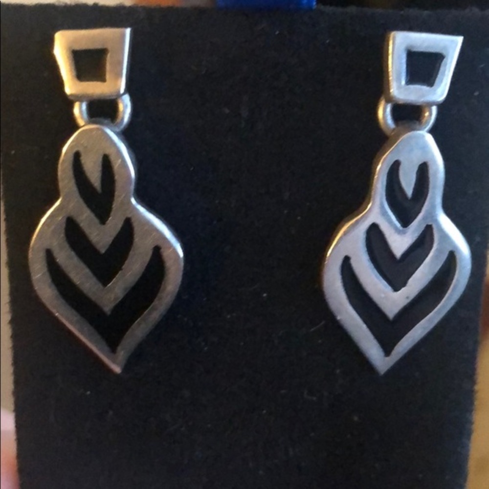 Beautiful Sterling Silver Vintage Earrings